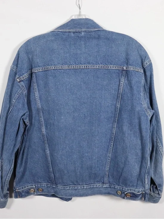 GAP Women’s Denim Jacket Size S Blue Jean Cropped Trucker Classic Casual - Picture 9 of 11